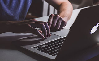 九游app下载中心-特色峡谷峭壁攀岩大赛，勇者的极限突破，攀岩探险